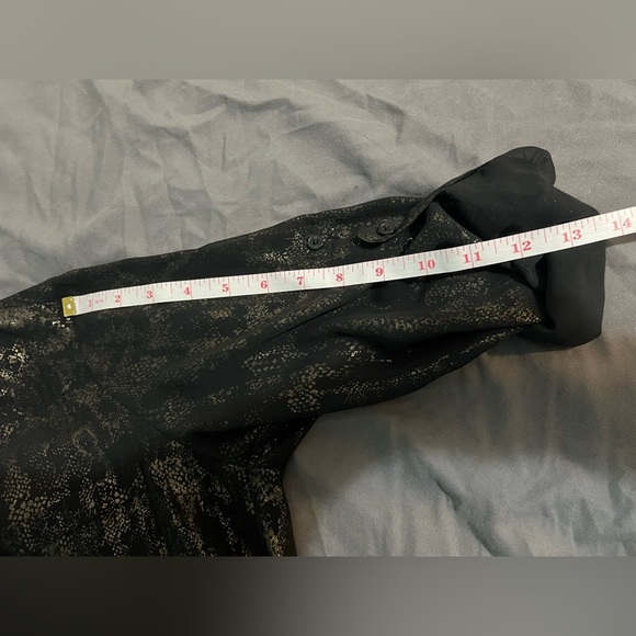 #305 Sheerish black and gold button up - Picture 11 of 13